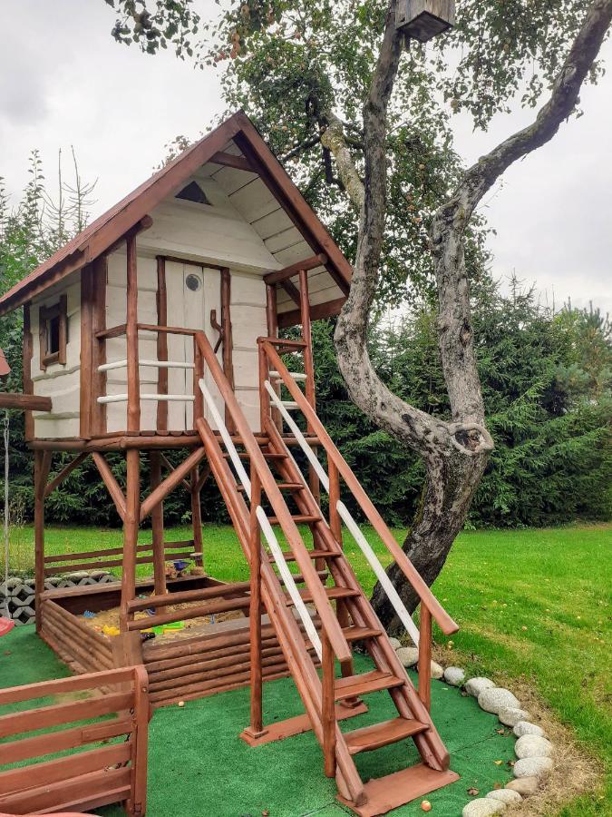 Pokoje Na Brzegu Lapsze Wyzne Esterno foto