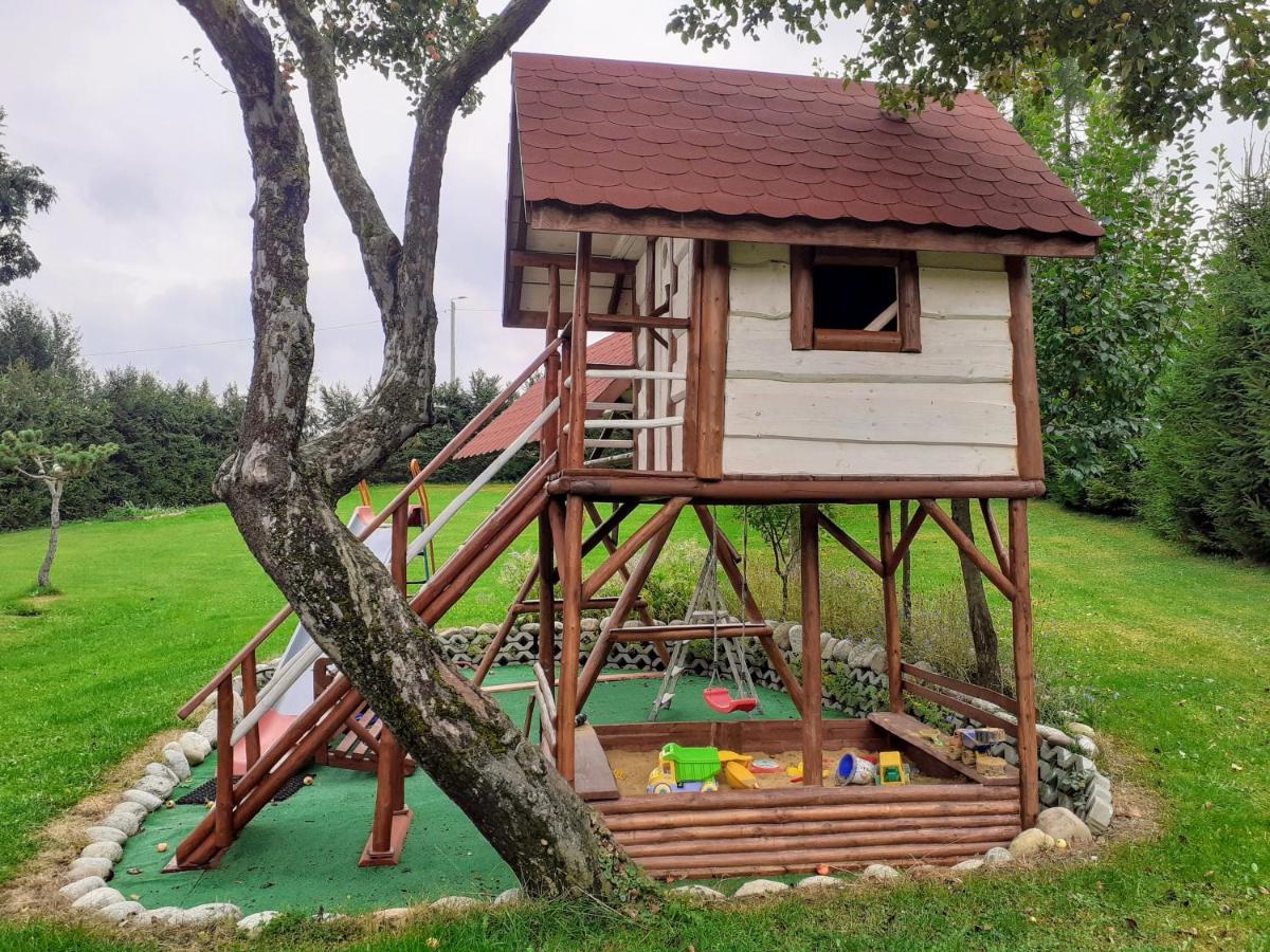 Pokoje Na Brzegu Lapsze Wyzne Esterno foto