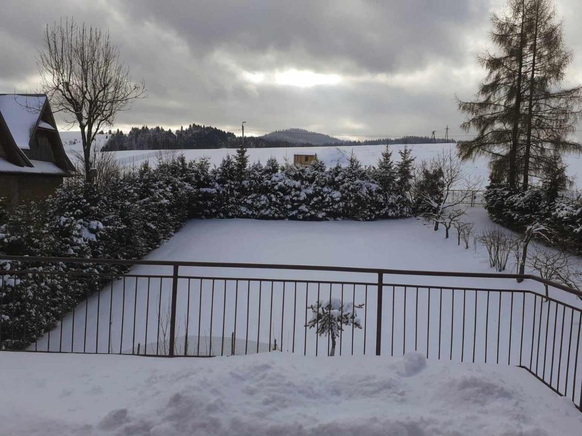 Pokoje Na Brzegu Lapsze Wyzne Esterno foto