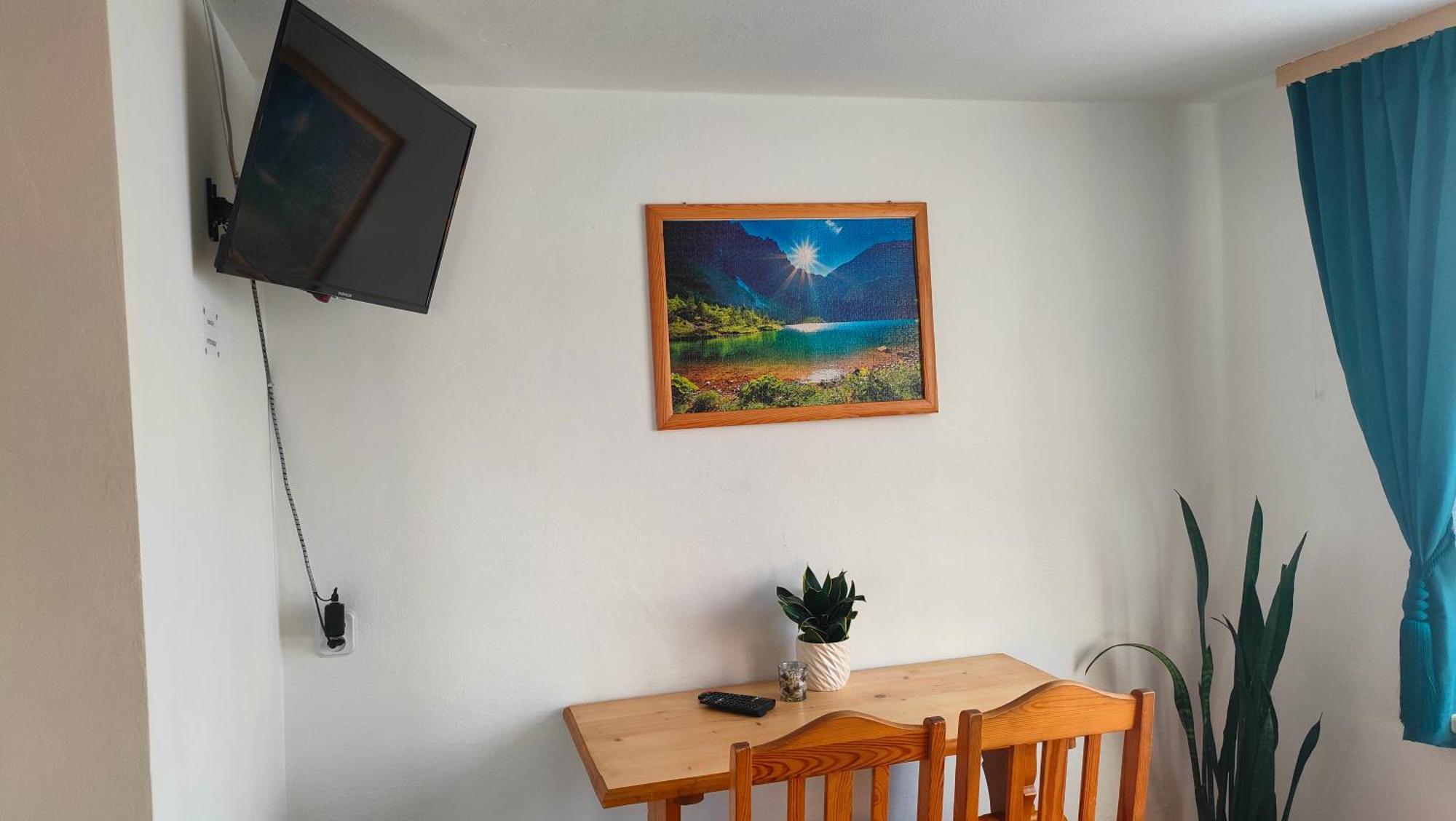 Pokoje Na Brzegu Lapsze Wyzne Esterno foto