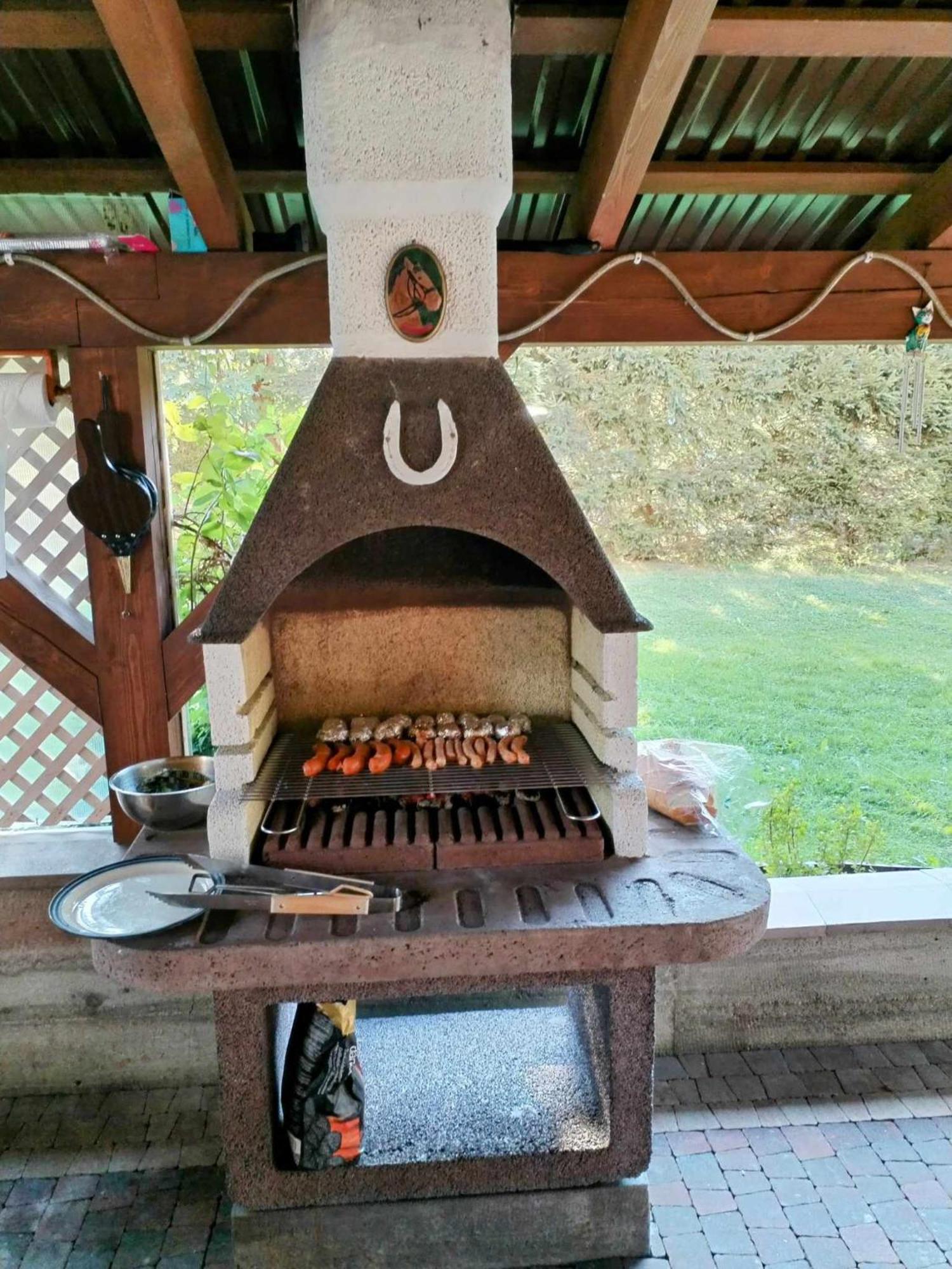 Pokoje Na Brzegu Lapsze Wyzne Esterno foto